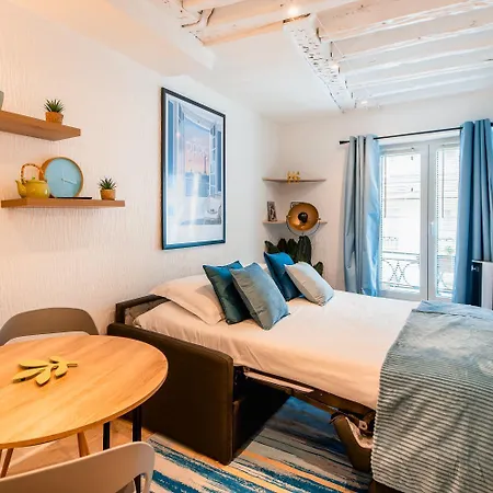 Appartamento Amazing On The Prestigious Street Parigi