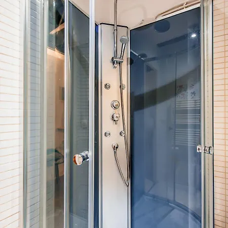 Amazing On The Prestigious Street Appartamento